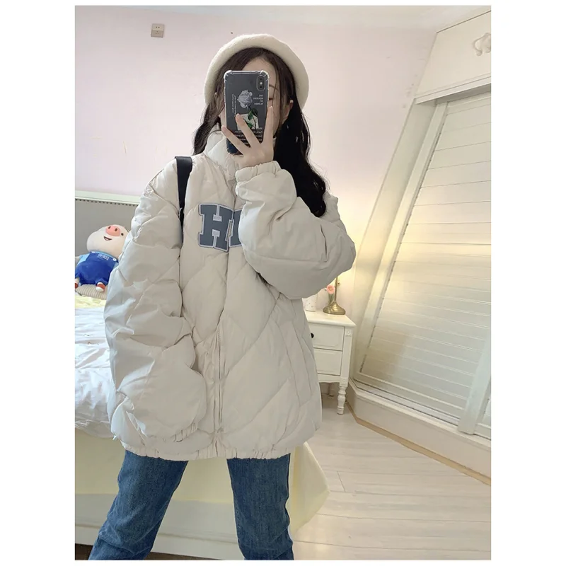 Женский зимний пуховик с вышивкой и защитой от ветра