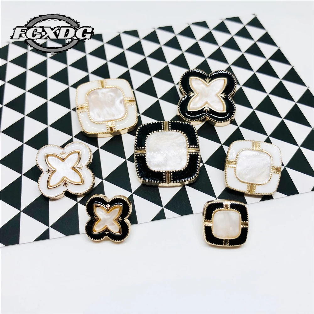 

10pcs Decorative Buttons for Clothing Handmade DIY Sewing Buttons for Shirt Coat Embellishments for Clothing Black Buttons 20mm