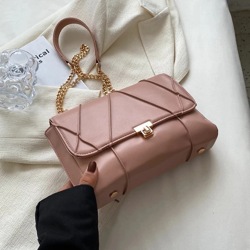 

Lady Chain Flap Crossbody Messenger Bag 2022 Summer Trendy Fashion Brand Small Splicing PU Leather Women Handbags Purses Shoulde