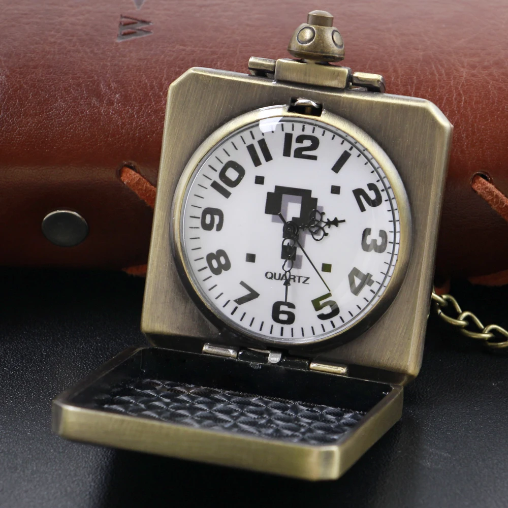 Рисунок 2 - Большие кварцевые карманные часы