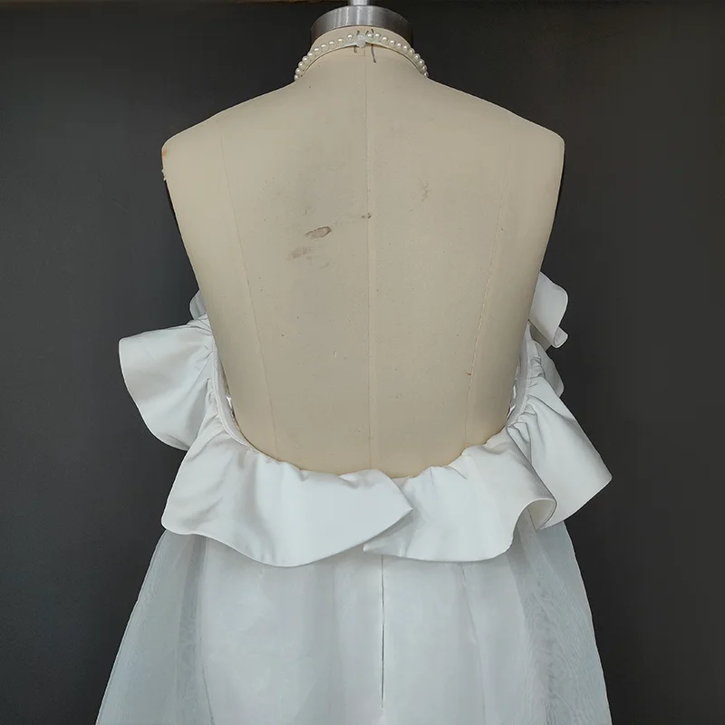 8994 # Изысканное свадебное платье русалки с оборками и жемчугом современное