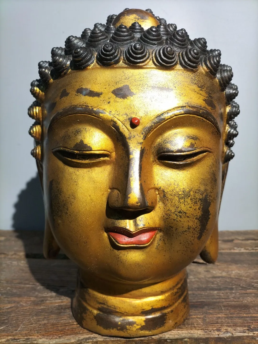 

15"Tibetan Temple Collection Old Bronze Cinnabar mud gold Shakyamuni Buddha head Dignified and kind worship hall Town house