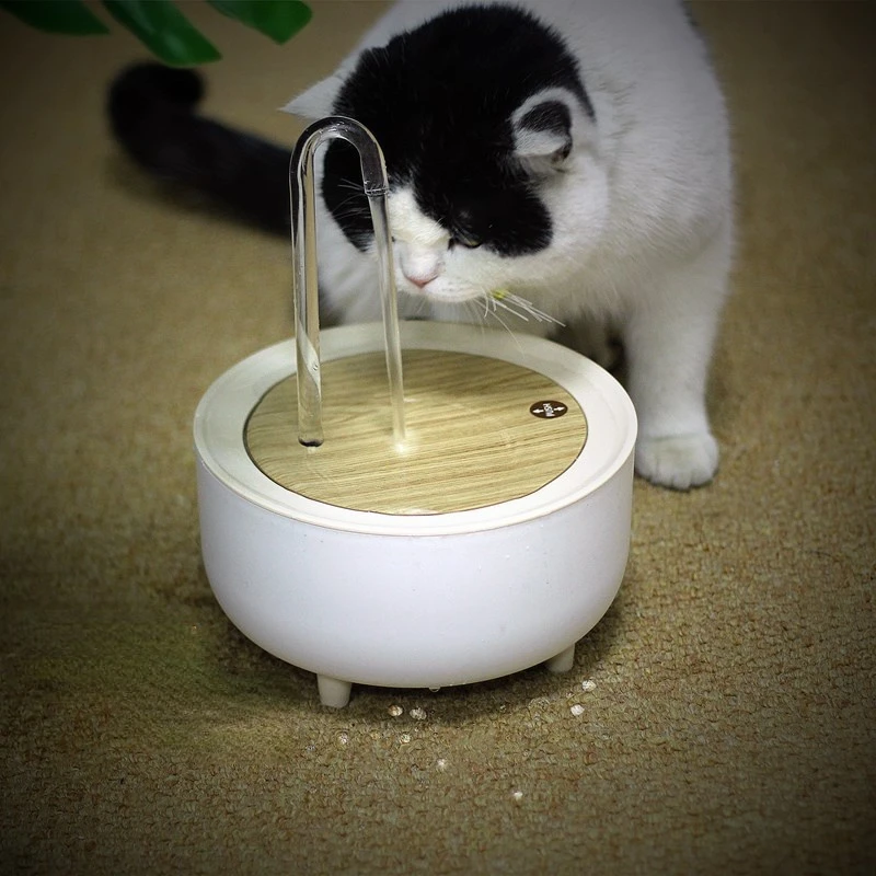 Поилка для кошек смешной туалет домашних питомцев питьевой фонтан