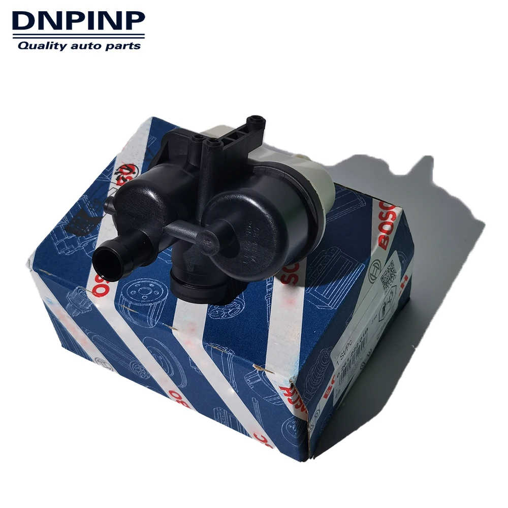 

Насос обнаружения утечки топливного пары Bosch для BMW E39 E46 E60 E63 E90 M3 Z3 M5 OE: 16137193479