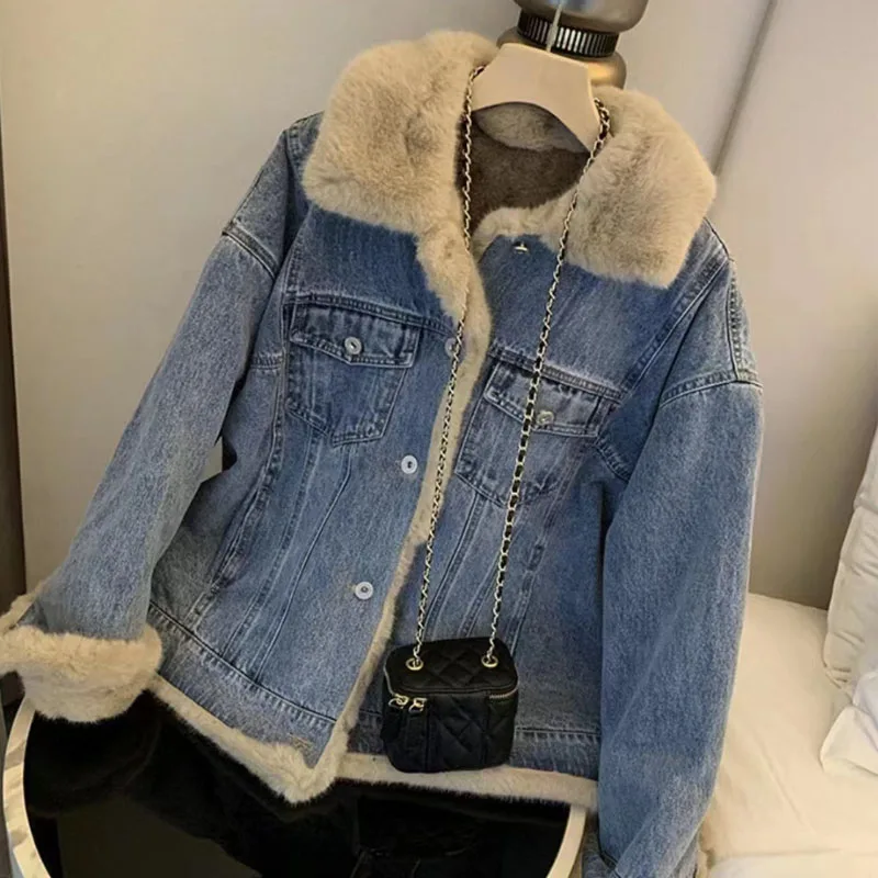 

Womens Denim Jacket Wool Lining Collar Winter Vintage Cotton Coat Thick Warm Oversized Loose Fur Velvet Jean Parka Outerwear