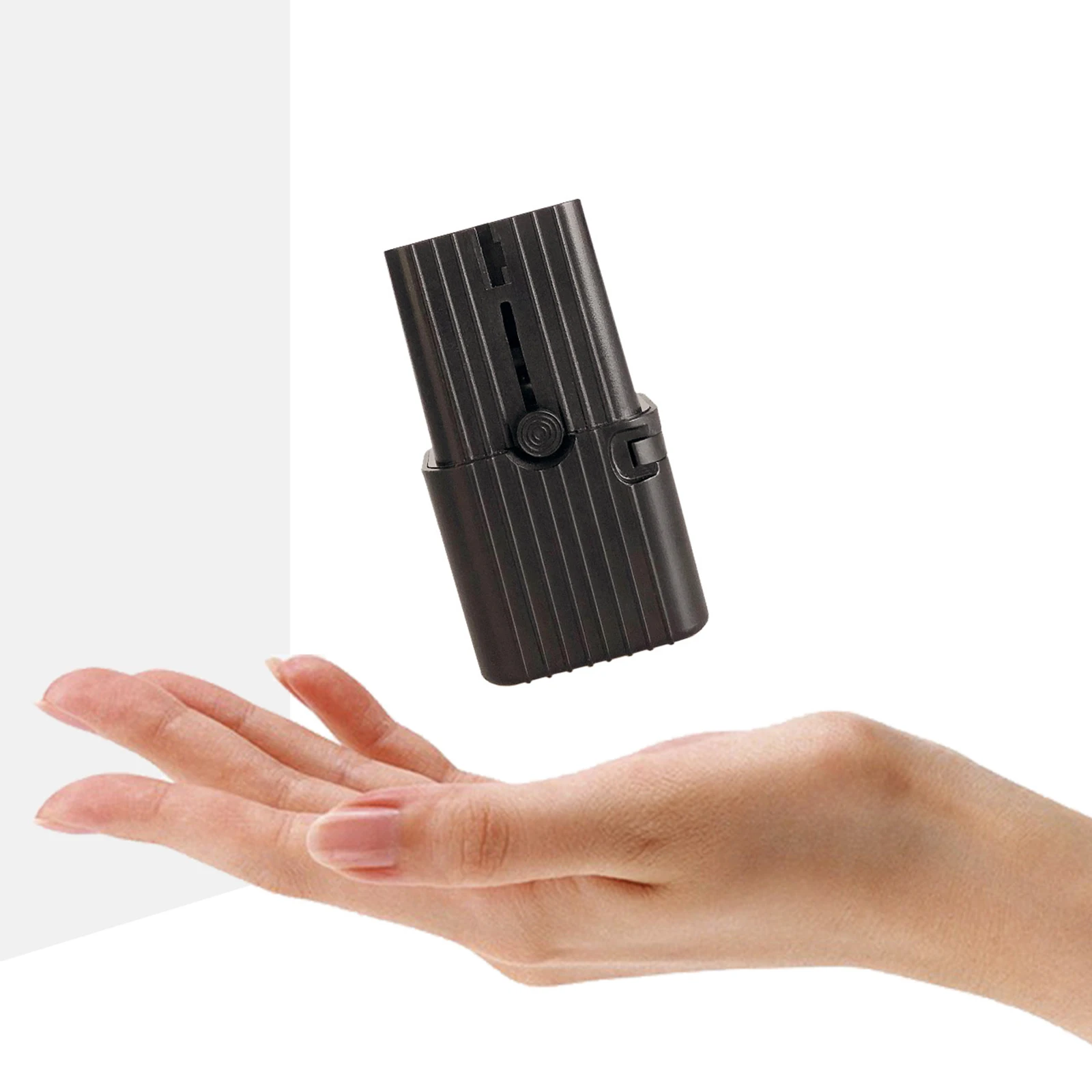 

Компактная портативная дорожная вилка для разных стран, универсальный конвертер для быстрой зарядки с разъемами US/UK/AU/EU и USB Type-C для смартфонов