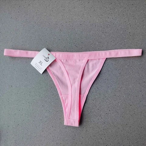 Автобус аялдамасында алып кету және секс Айна алдындағы порно