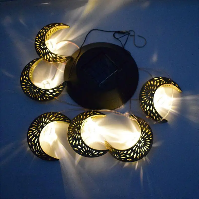 

Waterproof Solar Wind Chime Plastic Decorative Lamp Outdoor Hanging Solar Lamp Lamp Solar Moon Wind Chime Lamp
