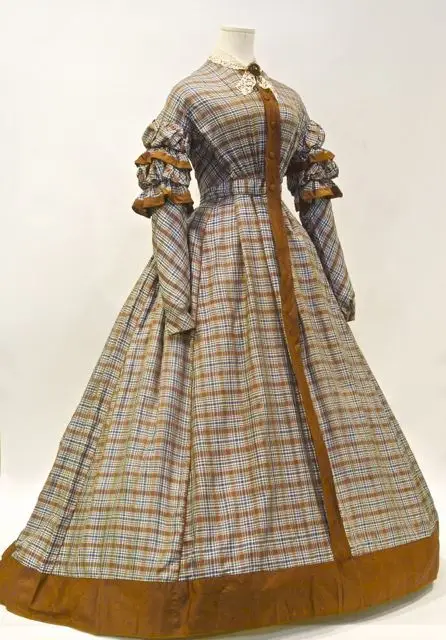 

1860s Civil War Dress Gone With The Wind Scarlett Cosplay Costume Victorian Plaid Dress Princess Yellow Plaid Ball Gown