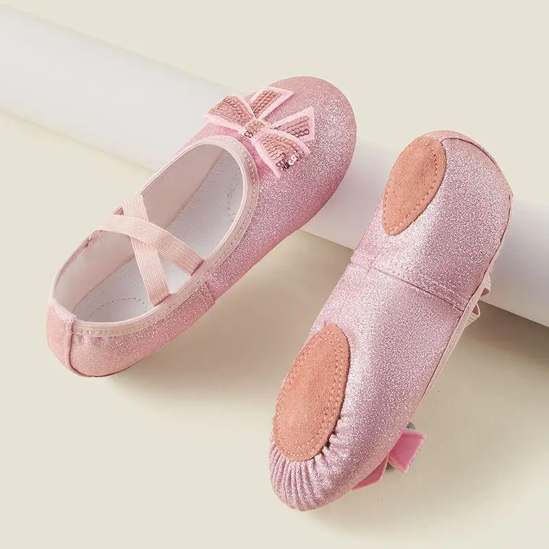 

1 пара, детские танцевальные туфли с мягкой подошвой