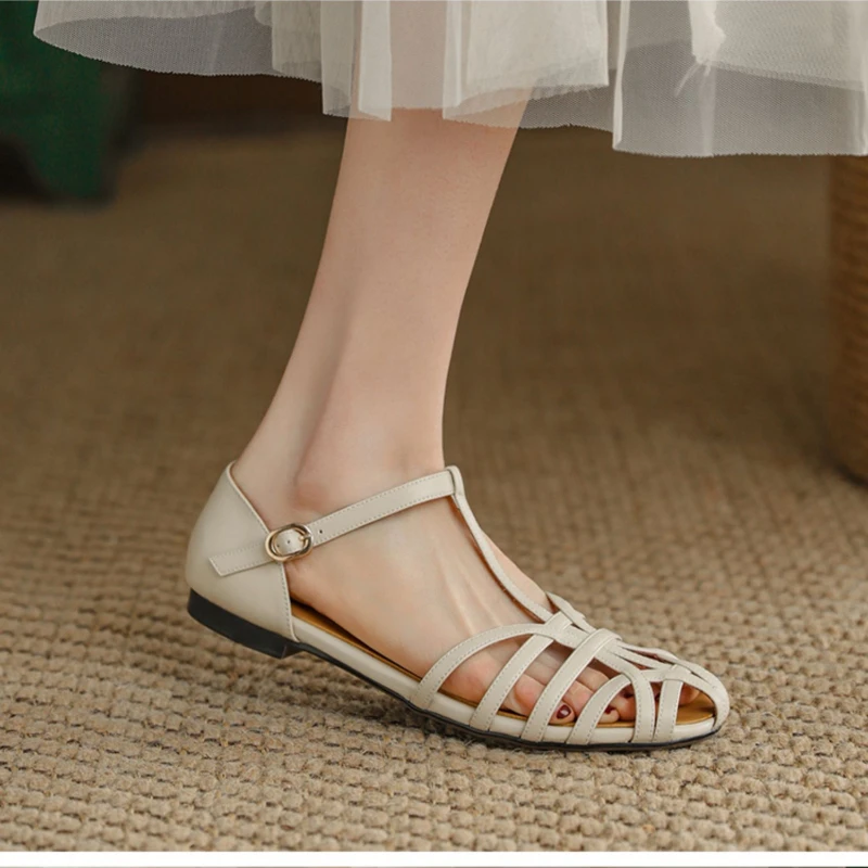 

New 2022 Summer Women's Sandals Fashion All-match One-word Buckle Strap Toe Woven Sandals Low-heeled Hollow Women Roman Sandals