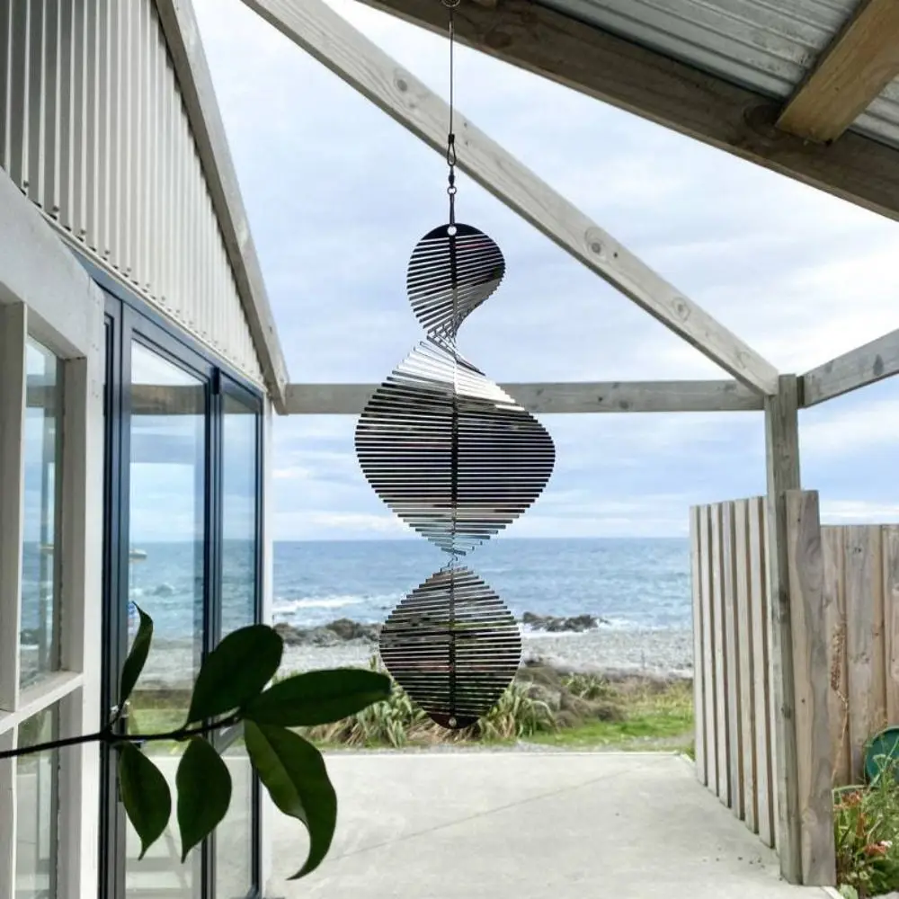 

Metal 3D Wind Spinner Chimes Rotating Windchime For Bedroom Indoor Outdoor Decor Flip Spiral Shape Window Hanging Decoration
