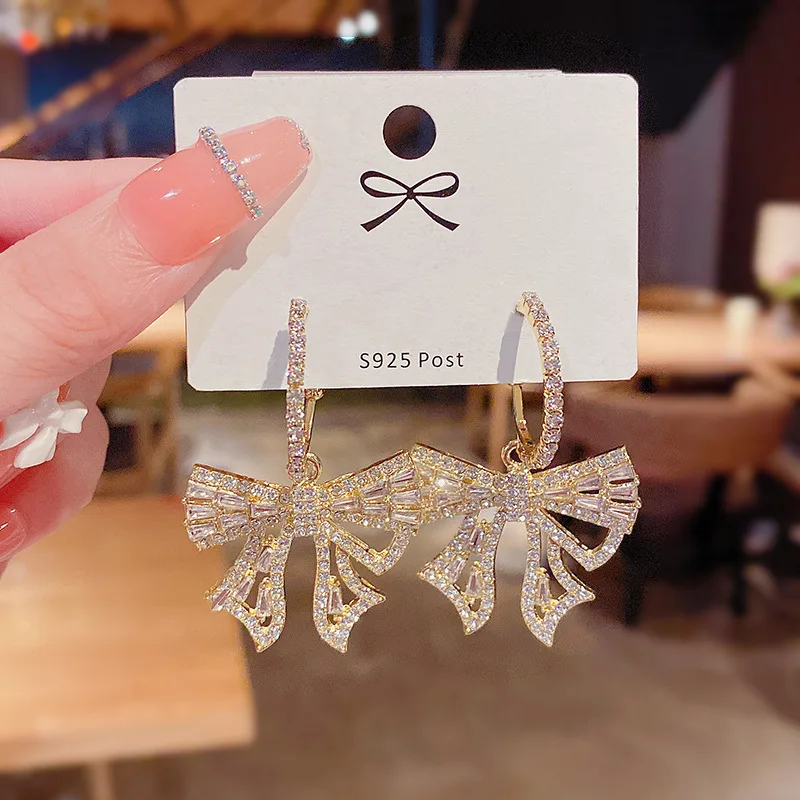 

New Fashion Cute Gold Color Fancy Butterfly Earring For Women Earring Gifts Jewelry Premium Luxury Zircon Jewelry Accessories