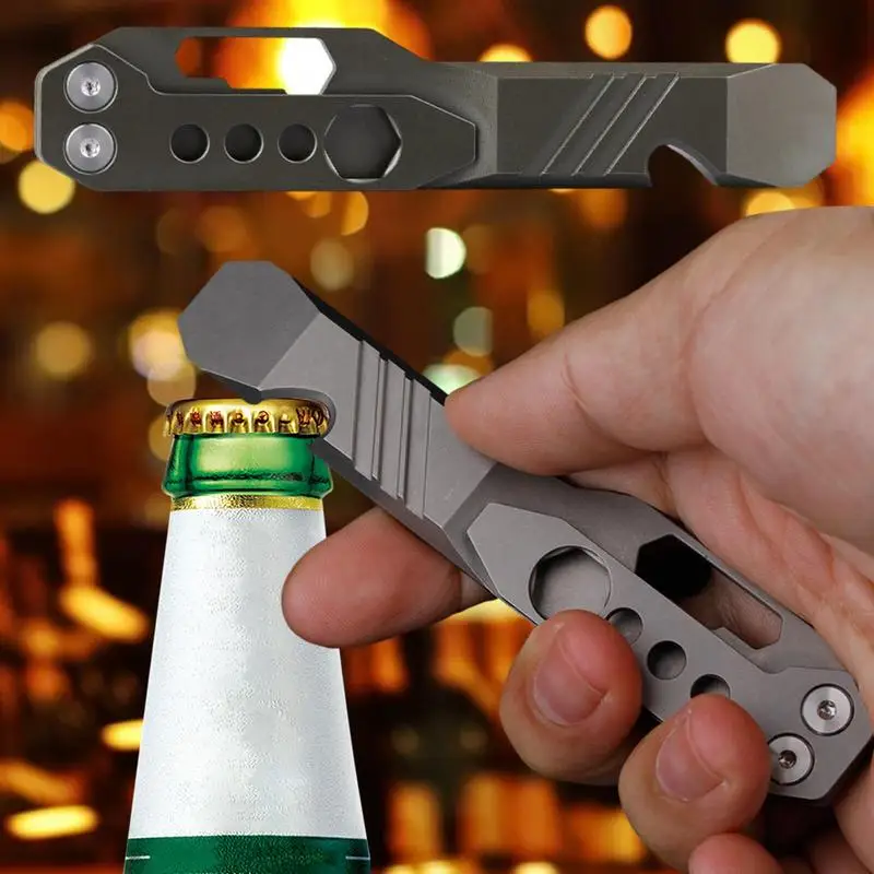 

Пружинный инструмент, титановый пружинный рычаг, многофункциональный инструмент для выживания на природе с карманным зажимом, съемник для ...