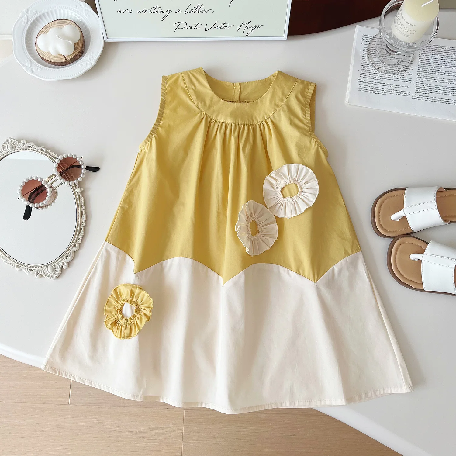 Лето 2024 новое корейское платье без рукавов для женщин и детей одинаковое по цвету