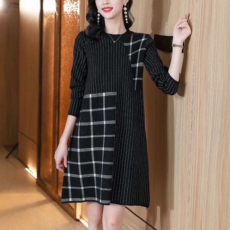 Jacquard Knitted Sweater Dress Women 2022 Autumn Winter New Fashion O-Neck Long Sleeve Knee-Length Bottom Clothing High Quality