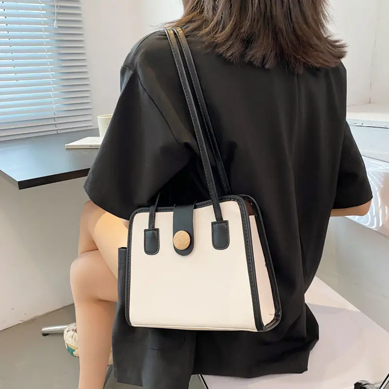 

Women Large Shoulder Bag Female Durable Tote Messenger Bag Ladies Bag Retro Wallet Handbag Fashion Ladies Crossbody Bags Handbag