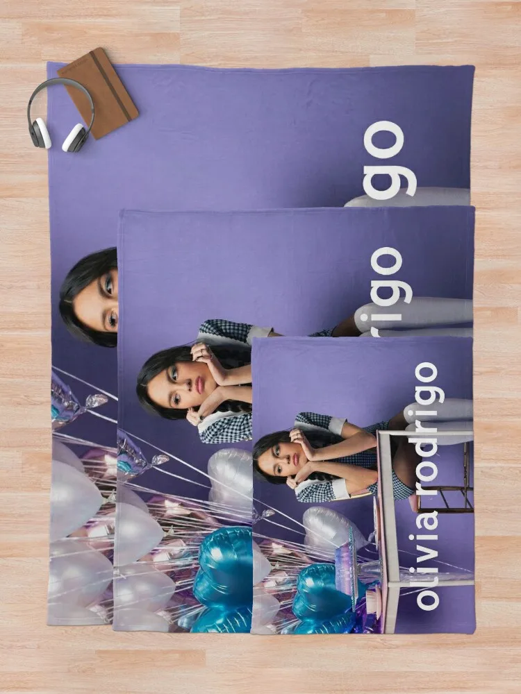 Кислий Оливия тур 2022 masmay плед одеяла в стиле аниме