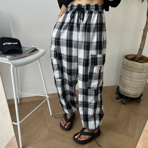 

Модные клетчатые женские брюки Dongdaemun из Южной Кореи с эластичной талией и карманами на шнурке