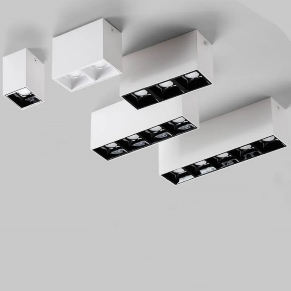 Квадратный светильник с регулируемой яркостью