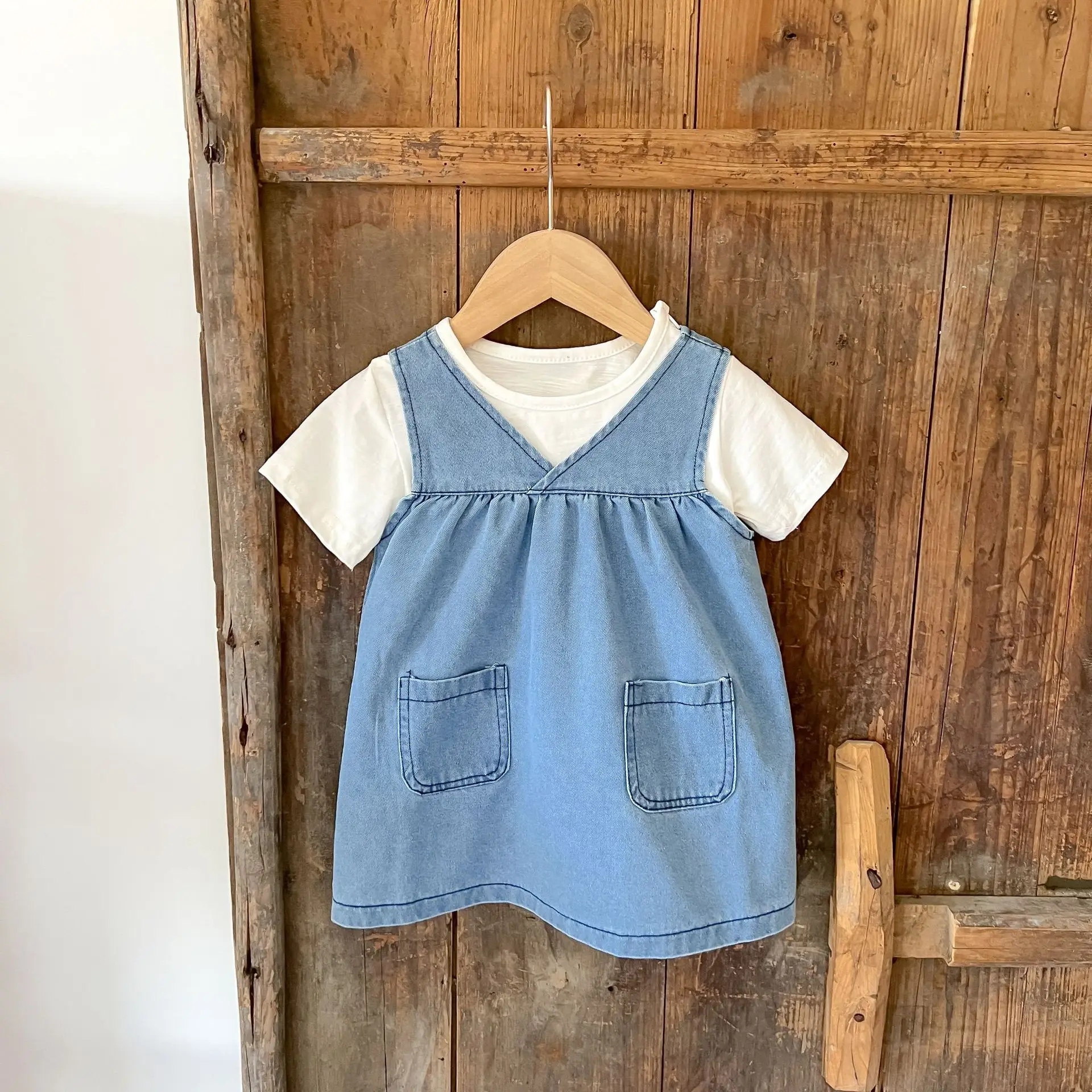 

Cute Baby Girls Dress Clothes Navy Blue Sleeveless Newborn Infant Princess A-Line Pleated Dresses One Piece Toddler Kids Outwear