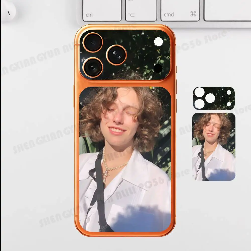 C-Clairo C-Charm Защитная декоративная наклейка на заднюю панель для iPhone 17 ProPro Max (art.: 3920dabffc028) - 3920dabffc028
