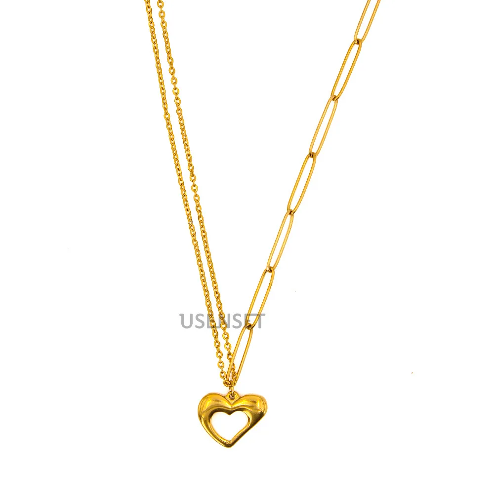 

Elegant Love Pendant Necklace Female Niche Design Titanium Steel Jewelry Gold Color Clavicle Chain YS79
