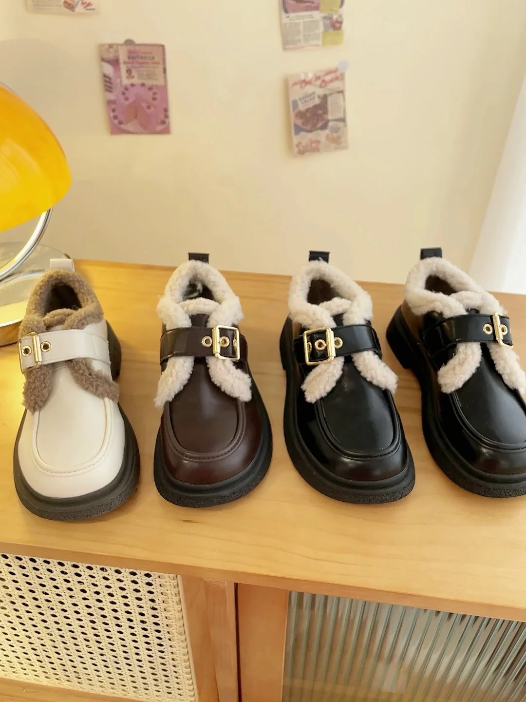 

Женские туфли, осенняя модная женская обувь, оксфорды, повседневные кроссовки с круглым носком, подходящие ко всему, новинка сезона осень-зи...