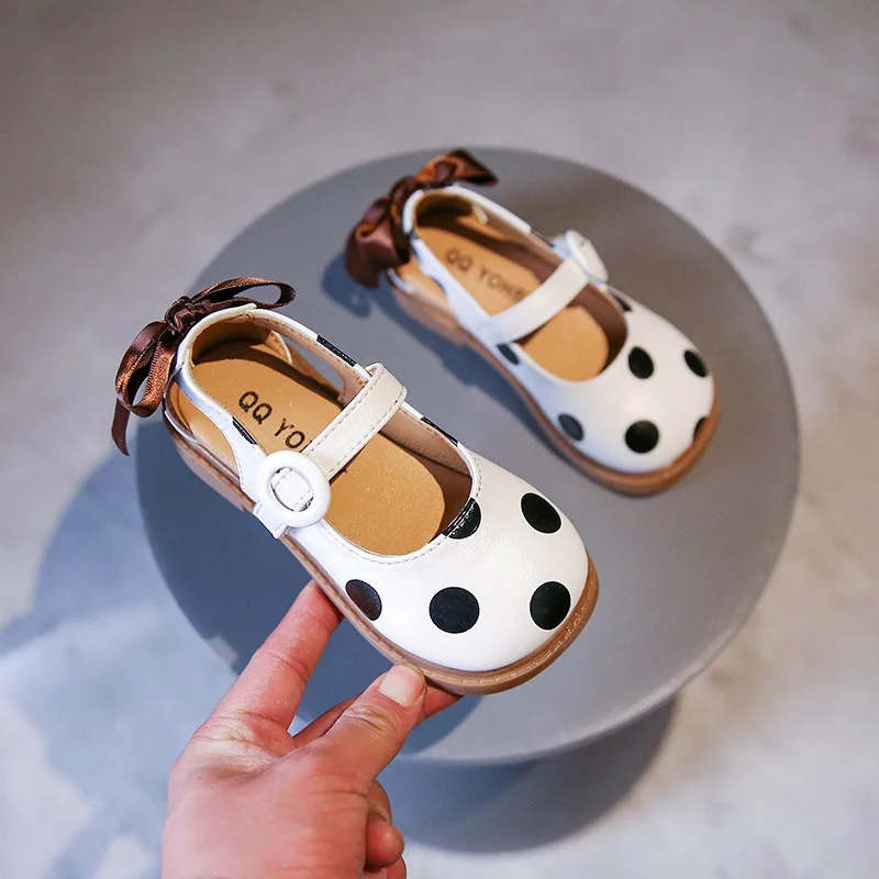 

Children Leather Shoes Spring Summer Baby Girls Toddler Flats Breathable Girls Performance Dress Princess Kids Moccasins Sandals