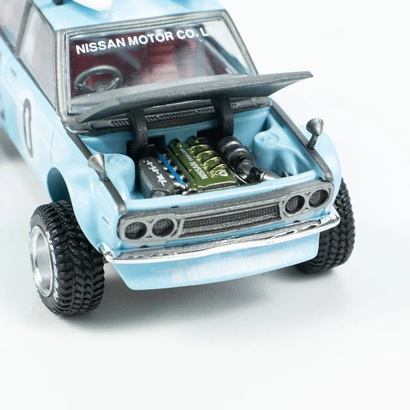 Миниатюрная модель автомобиля Datsun 510 Wagon 4x4 зимнего праздника KHMG092 KAIDOU