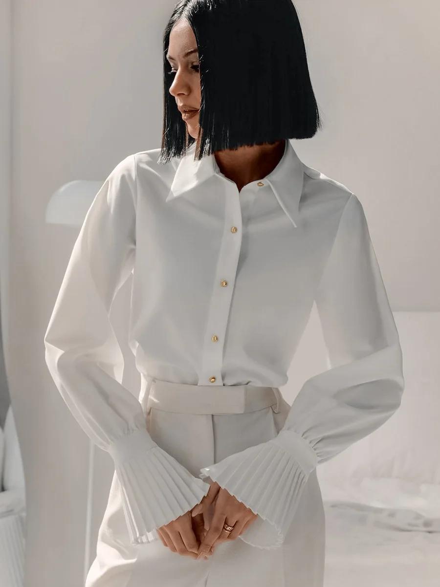 Женская приталенная рубашка с отложным воротником элегантная белая блузка