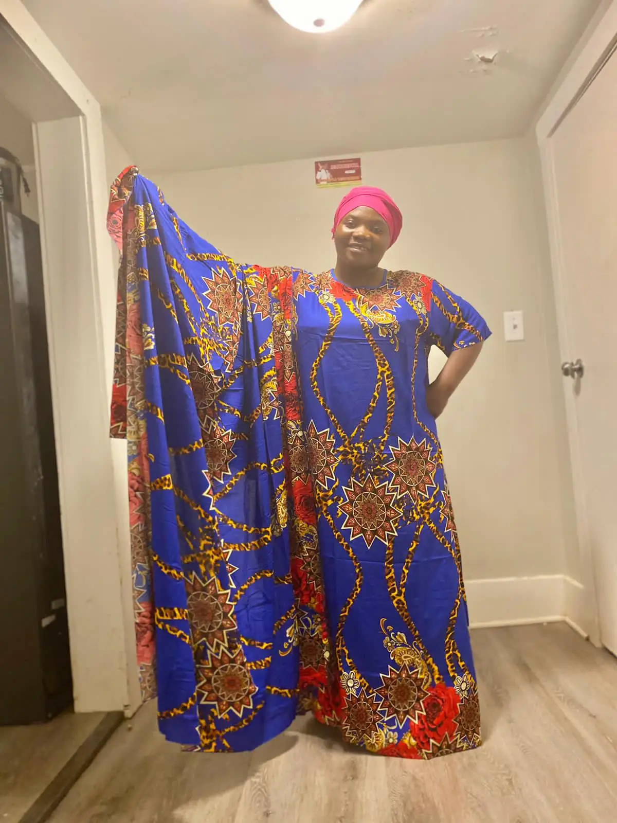 Мусульманская Мода Саудовская Аравия Ближний Восток Исламская одежда женский