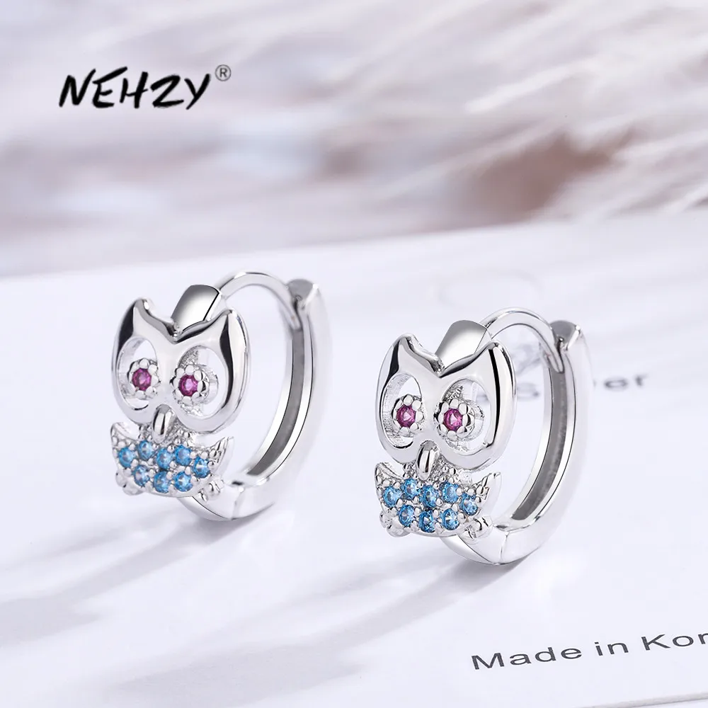 

Женские короткие серьги DAYIN из серебра 925 пробы, с фианитами