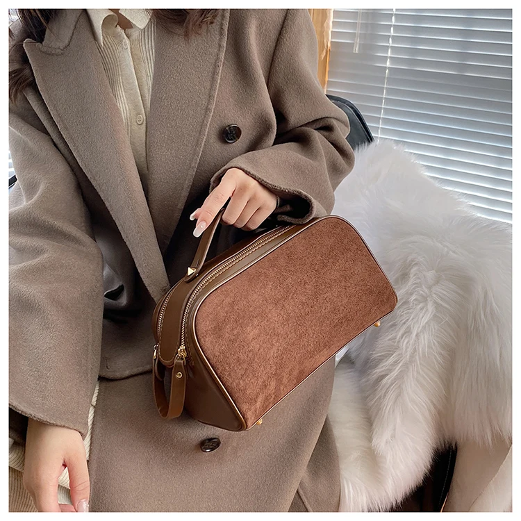 Lady Handbag Vintage Large Capacity Small Square Bag Lady Purse Fashion Shoulder Bag Women PU Leather Crossbody Bag Design