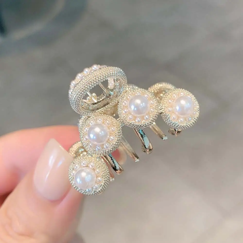 

Мини-шпилька для волос с жемчугом зажим для захвата корейский INS зажим с надписью сверху простой темпераментный подходящий ко всему жемчужн...