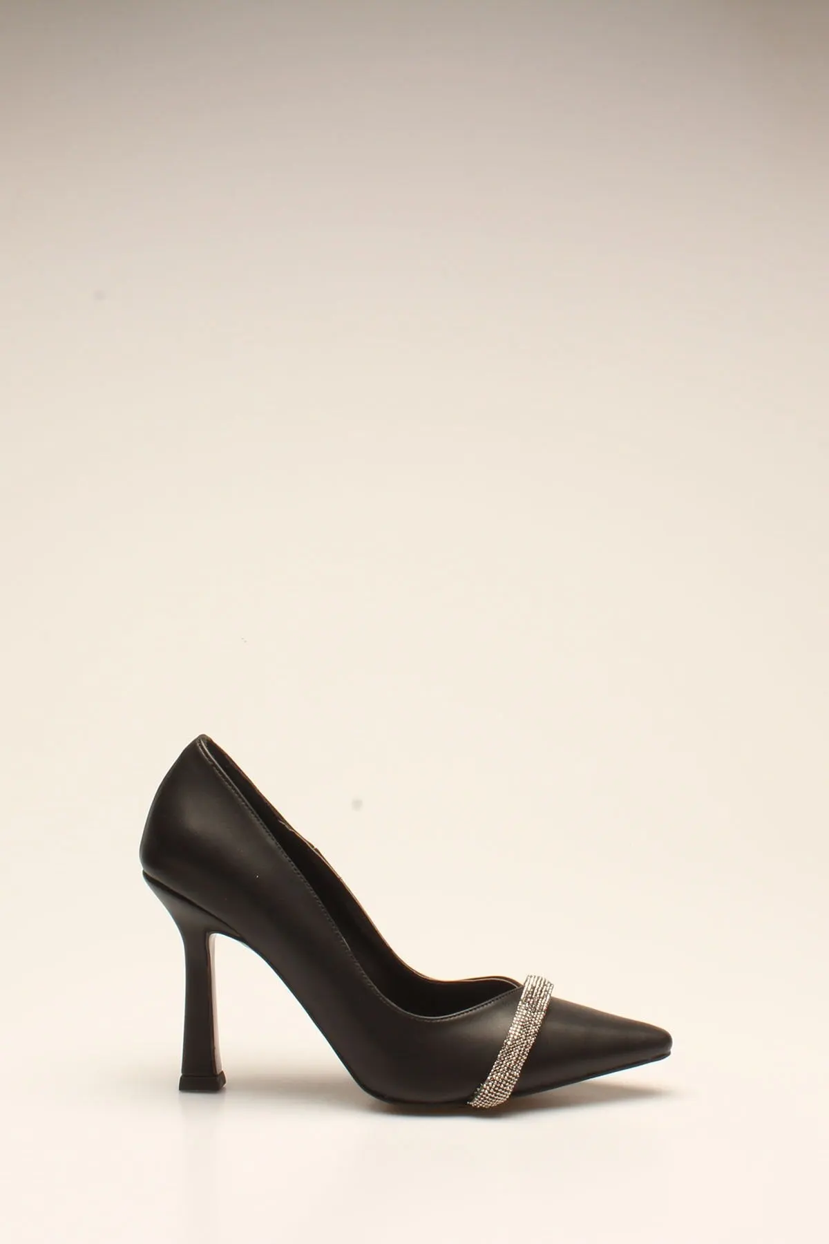 

Fashion Style Black Leather women's Shoes