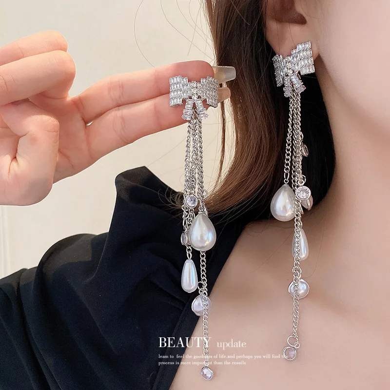 

Women's Romantic Imitated Pearl Tassels Earring Cubic Zirconia Jewellery Long Waterdrop Pendant Earrings Classic Bowknot Jewelry