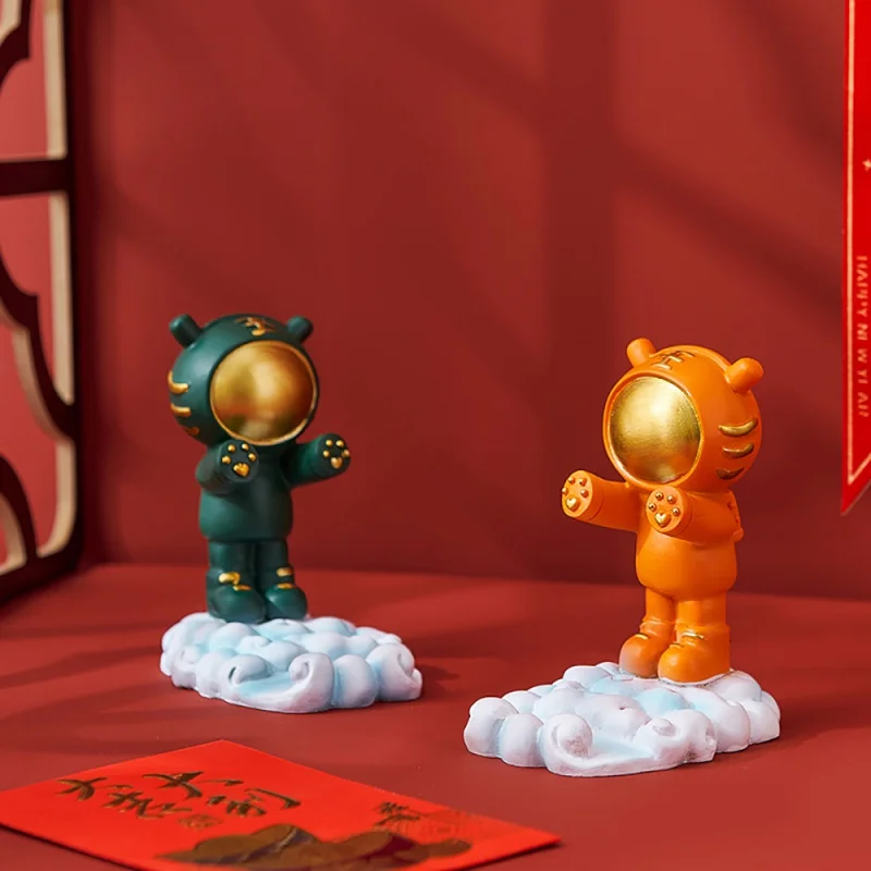 

Рисунок тигра, астронавт, орнамент, искусственное ремесло, стенд, Современное креативное украшение для дома, милые аксессуары из смолы