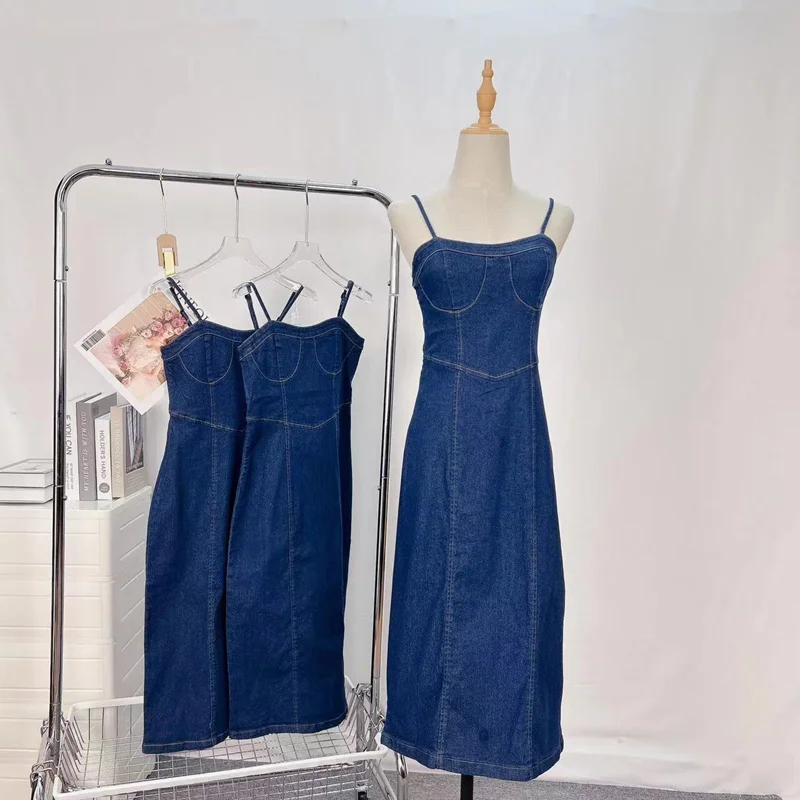 

Женское джинсовое платье на бретельках, повседневное синее платье с квадратным вырезом и разрезом на талии, лето 2023