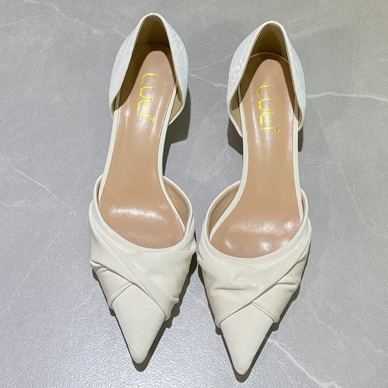 New Women Sandals Pointed Toe Butterfly Knot Crystal Female Pumps Flock Thin Heel Sexy Plus Size Ladies Summer Fashion Shoes