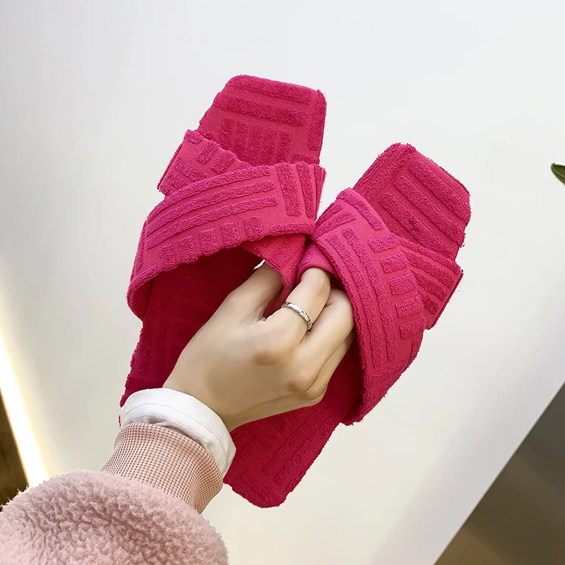 

Шлепанцы женские из искусственного хлопка, домашние тапочки, Плюшевые сандалии, открытый носок, роскошная дизайнерская обувь