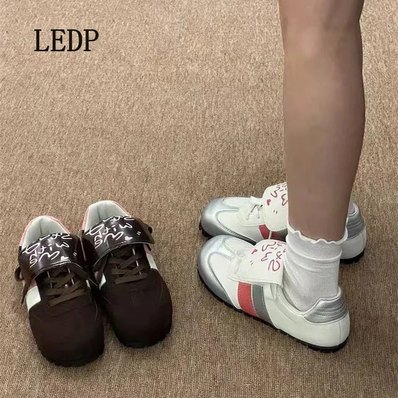 Туфли LEDP с буффами Мэри Джейн немецкие тренировочные туфли на шнуровке длинным