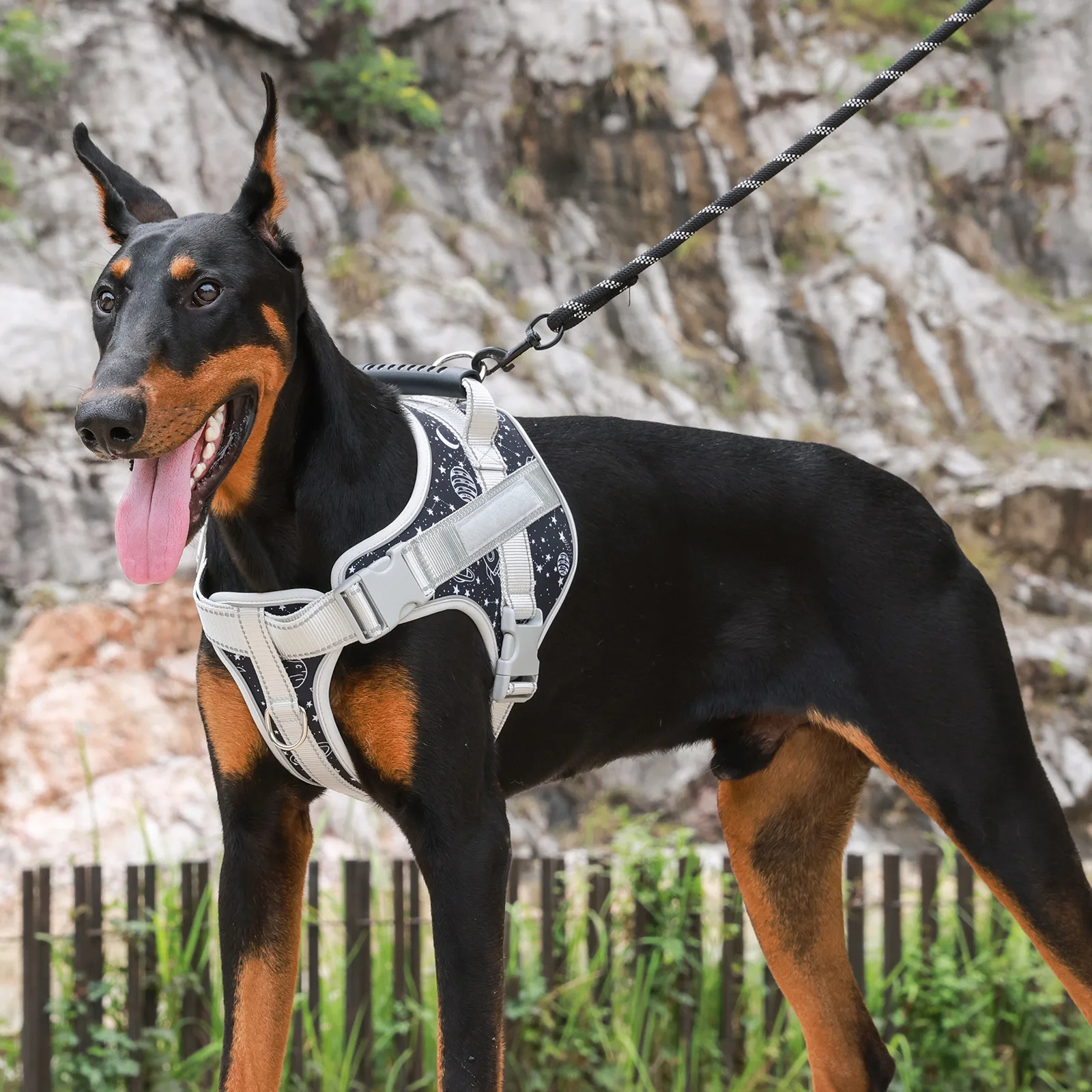 

Adjustable Dog Harness Nylon Durable with Reflective Threads Anti Breakaway for Medium Large Dogs Husky Vest Pet Supplies