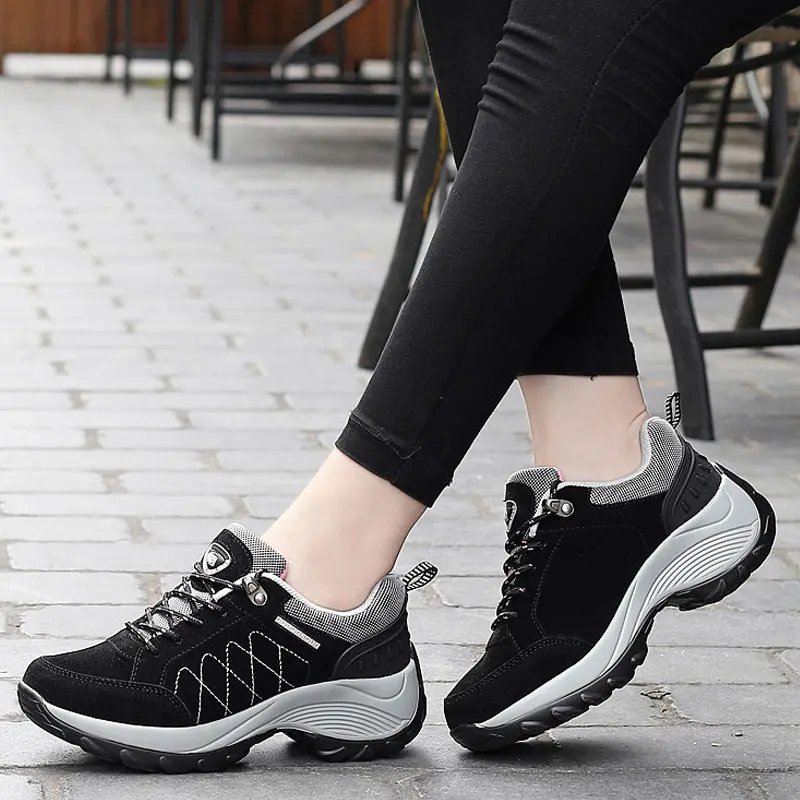 Women's sports shoes, casual lace up thick soled women's shoes, slope heels, anti slip running shoes, camping and hiking shoes