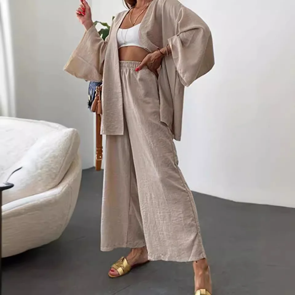 Женский летний костюм из хлопка и льна