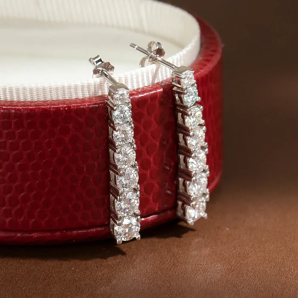 

Женские серьги из серебра 925 пробы, с муассанитом карата