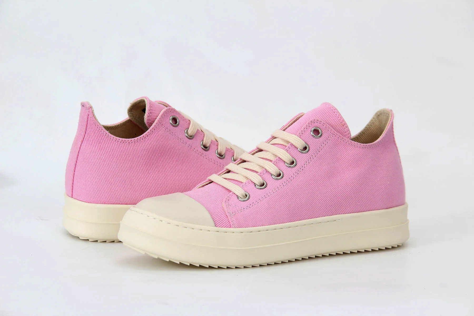 

2023 Italian Luxury Brand Designer Women's Fashion Canvas Shoes Winter New Men's Leisure Sports Flat Shoes