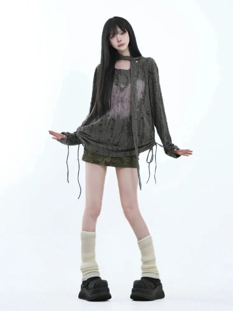 Женская готическая футболка с бабочкой QWEEK