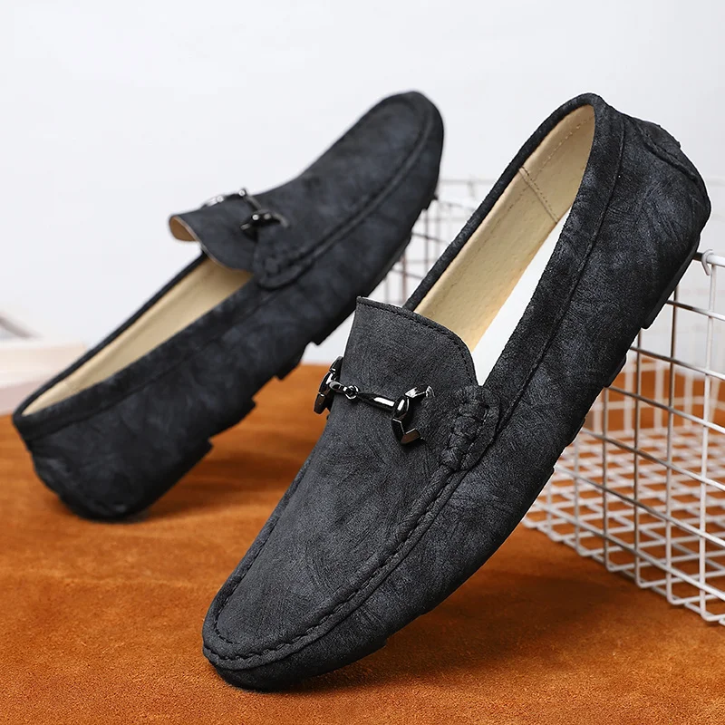 Mens Summer Moccasins Designer Fashion Mens Loafers Casual Cow Suede Leather Driving Shoes Breathable Classic Boat Shoes for Men