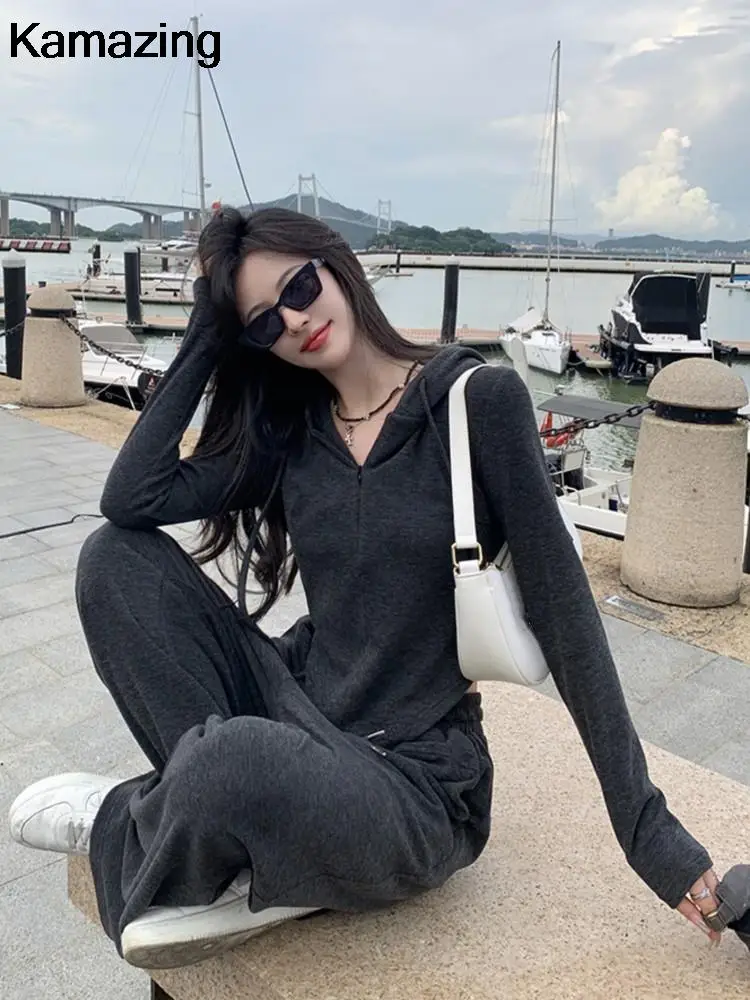 Осенний модный тонкий спортивный костюм с капюшоном для женщин повседневный